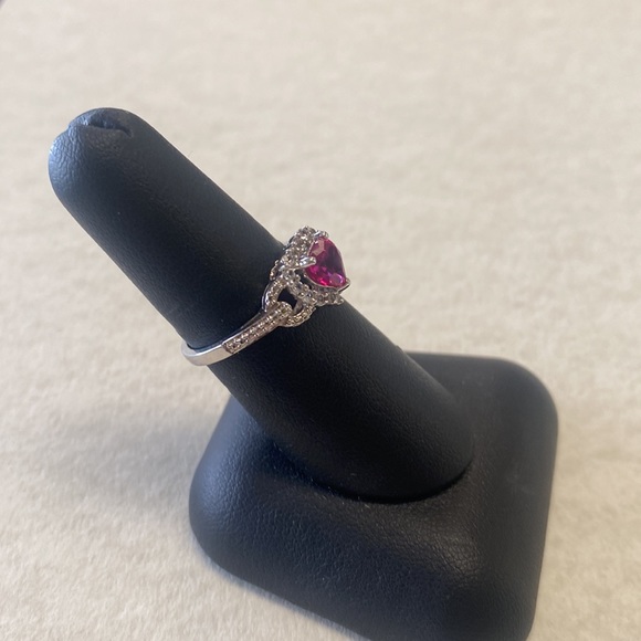 H sterling silver 925 heart shaped ruby / diamond ring - Picture 5 of 6